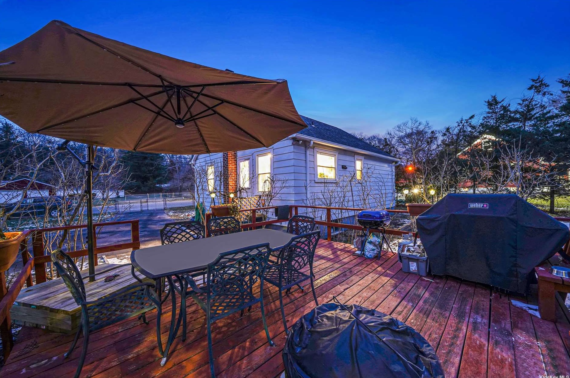 1 Shannon Blvd, Yaphank NY  11980-1601 exterior