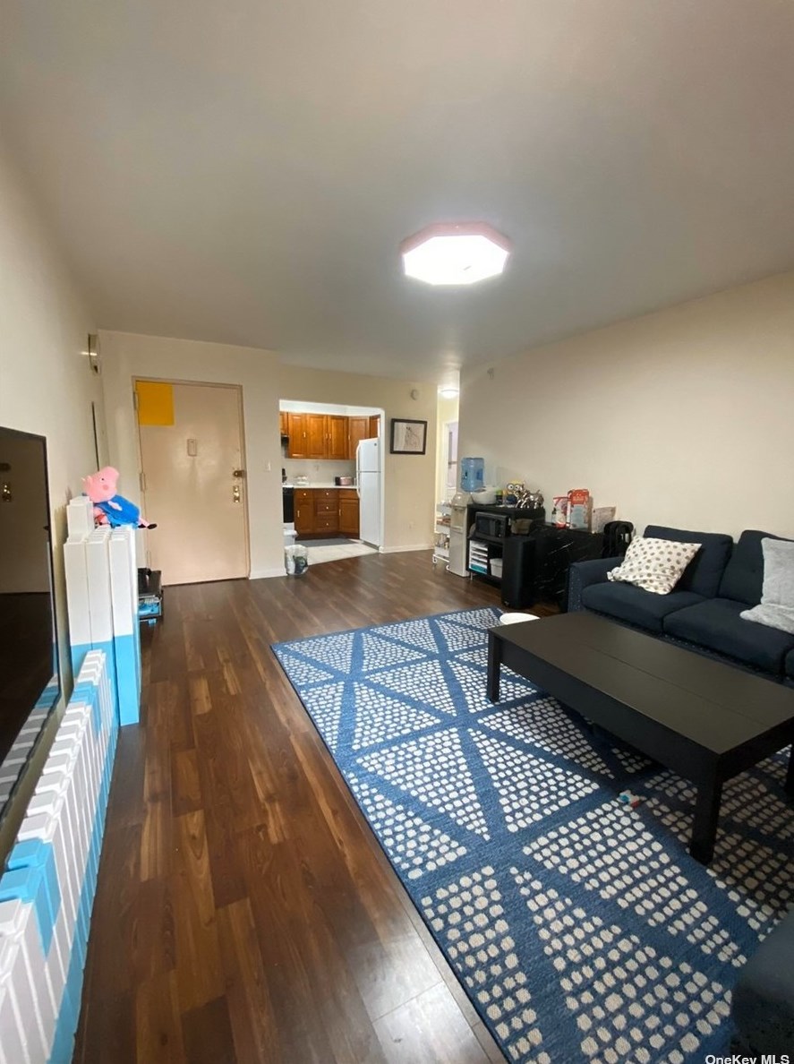 43-41 162nd St, Flushing NY  11358-2042 exterior