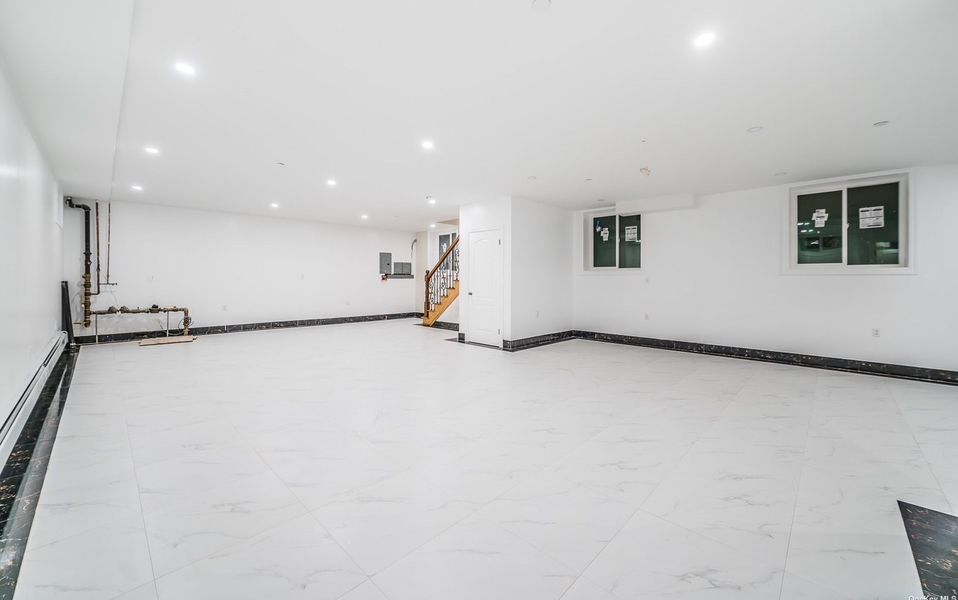 64-18 230th St, Flushing NY  11364-1517 exterior