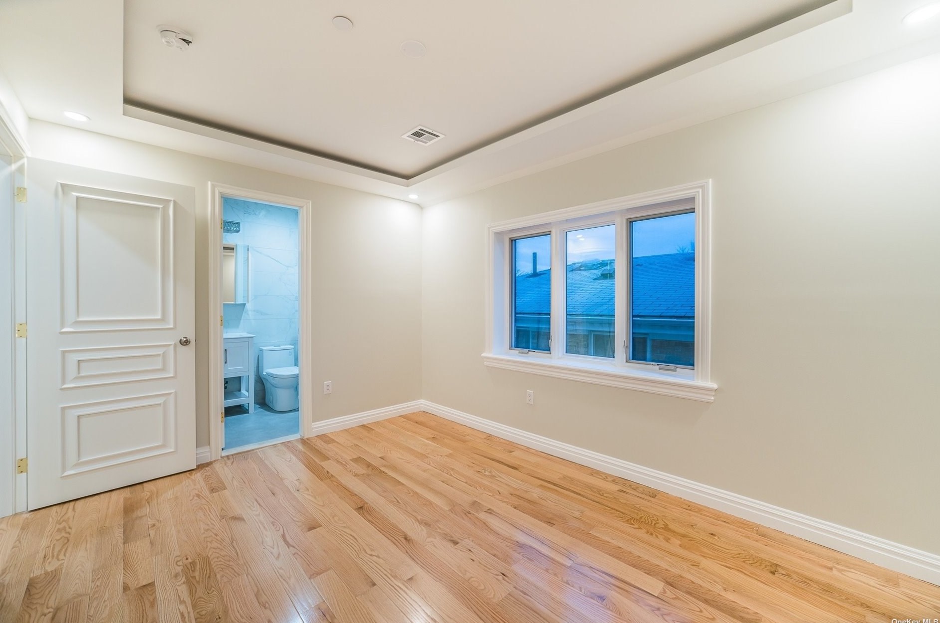 64-18 230th St, Flushing NY  11364-1517 exterior