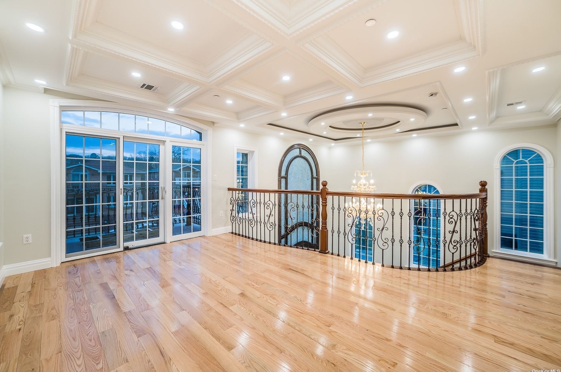 64-18 230th St, Flushing NY  11364-1517 exterior