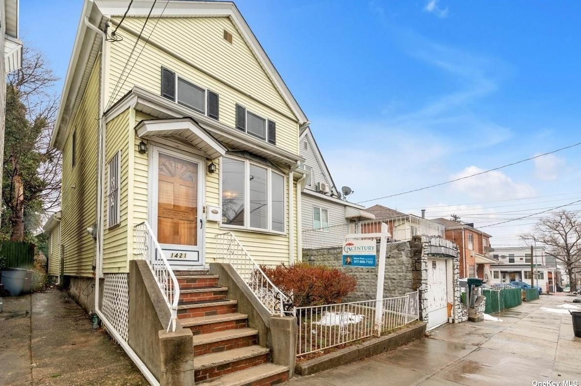 14-21 120th St, Flushing NY exterior