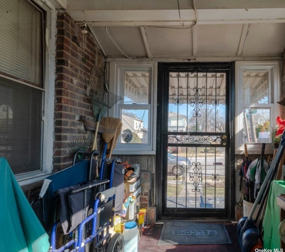 28-20 Murray St, Flushing NY exterior