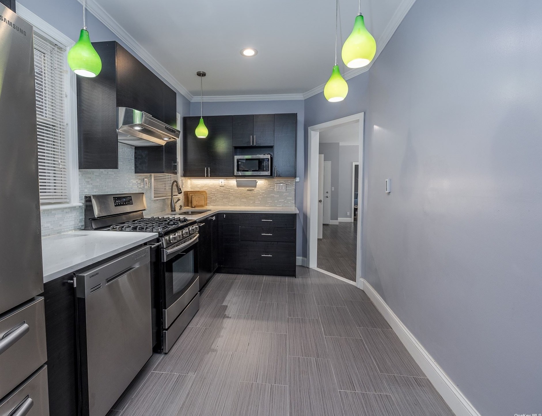 3346 96th St, Flushing NY  11368-1037 exterior