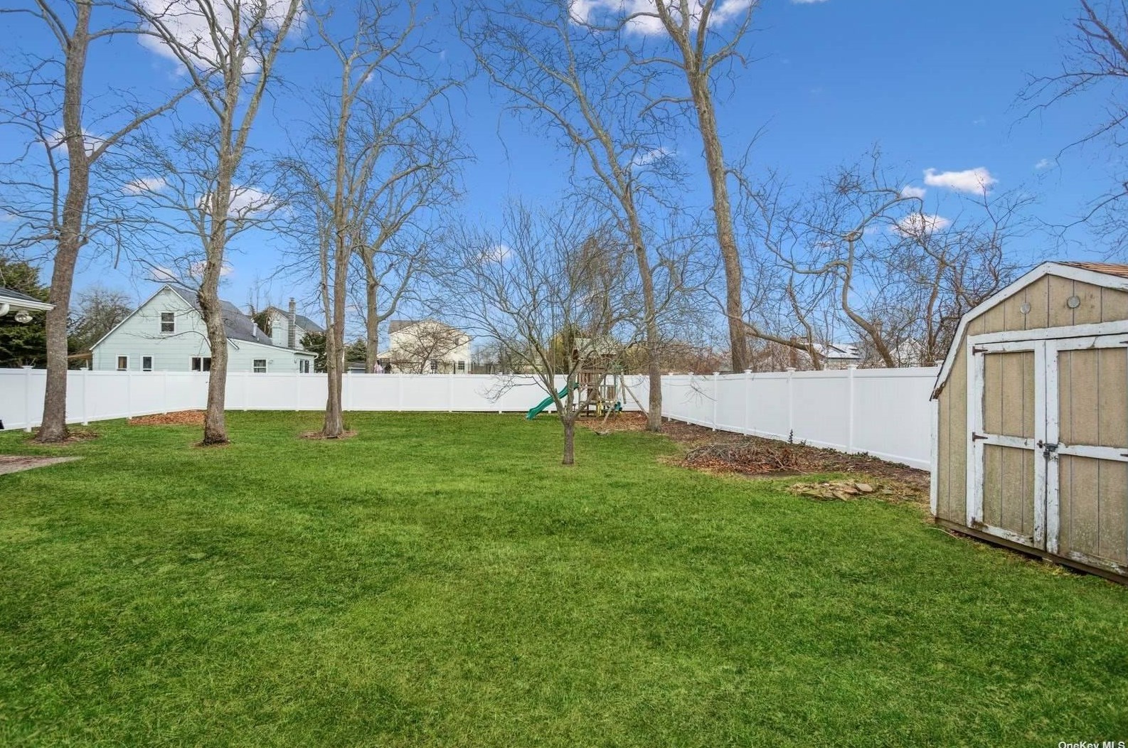 96 Rugby Dr, Smith Point NY 11967-4312 exterior