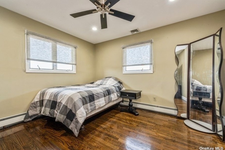 3200 Denton Dr, North Merrick NY 11566-5100 exterior