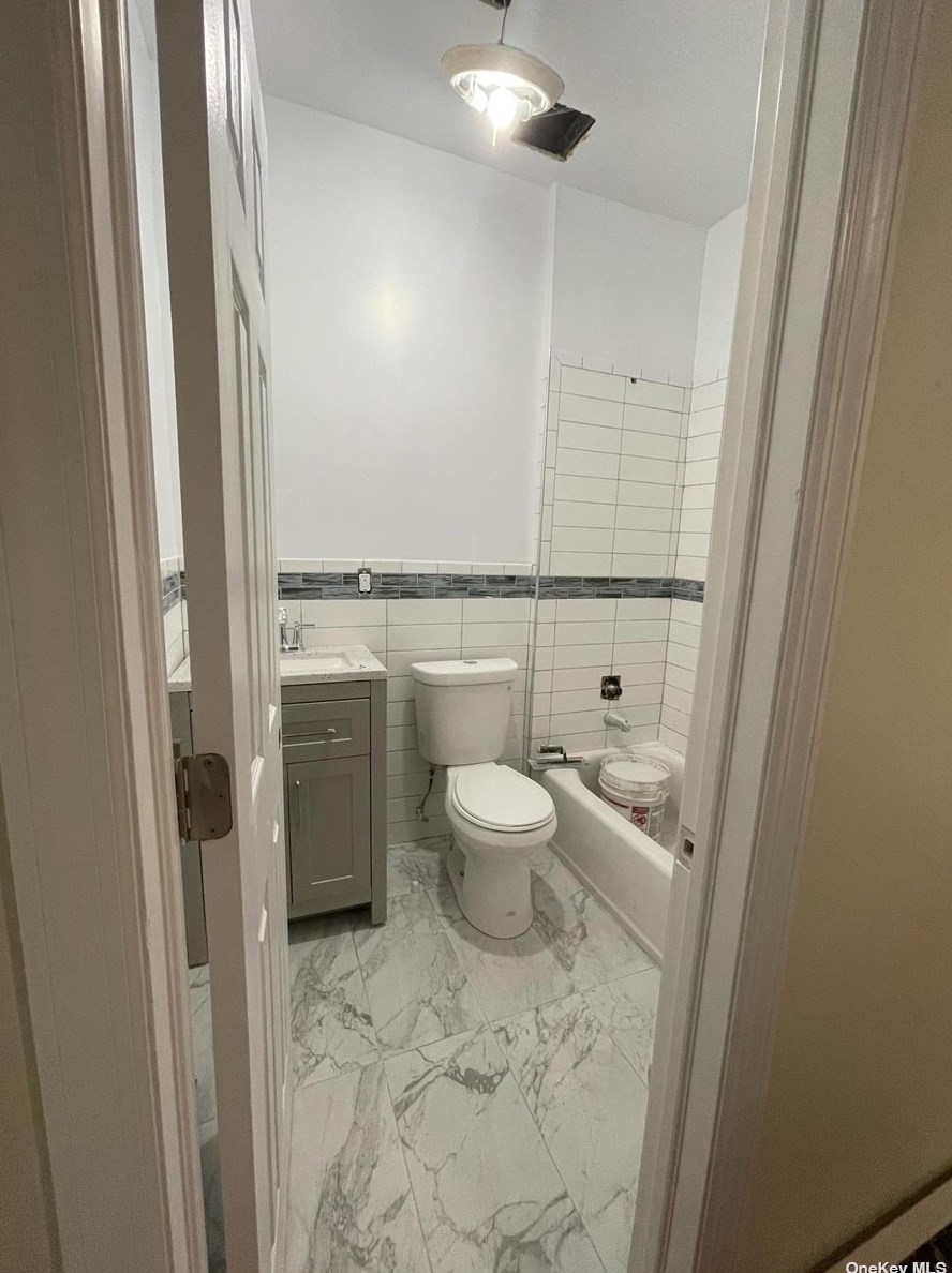 574 Vermont St, Brooklyn NY  11207-5410 exterior