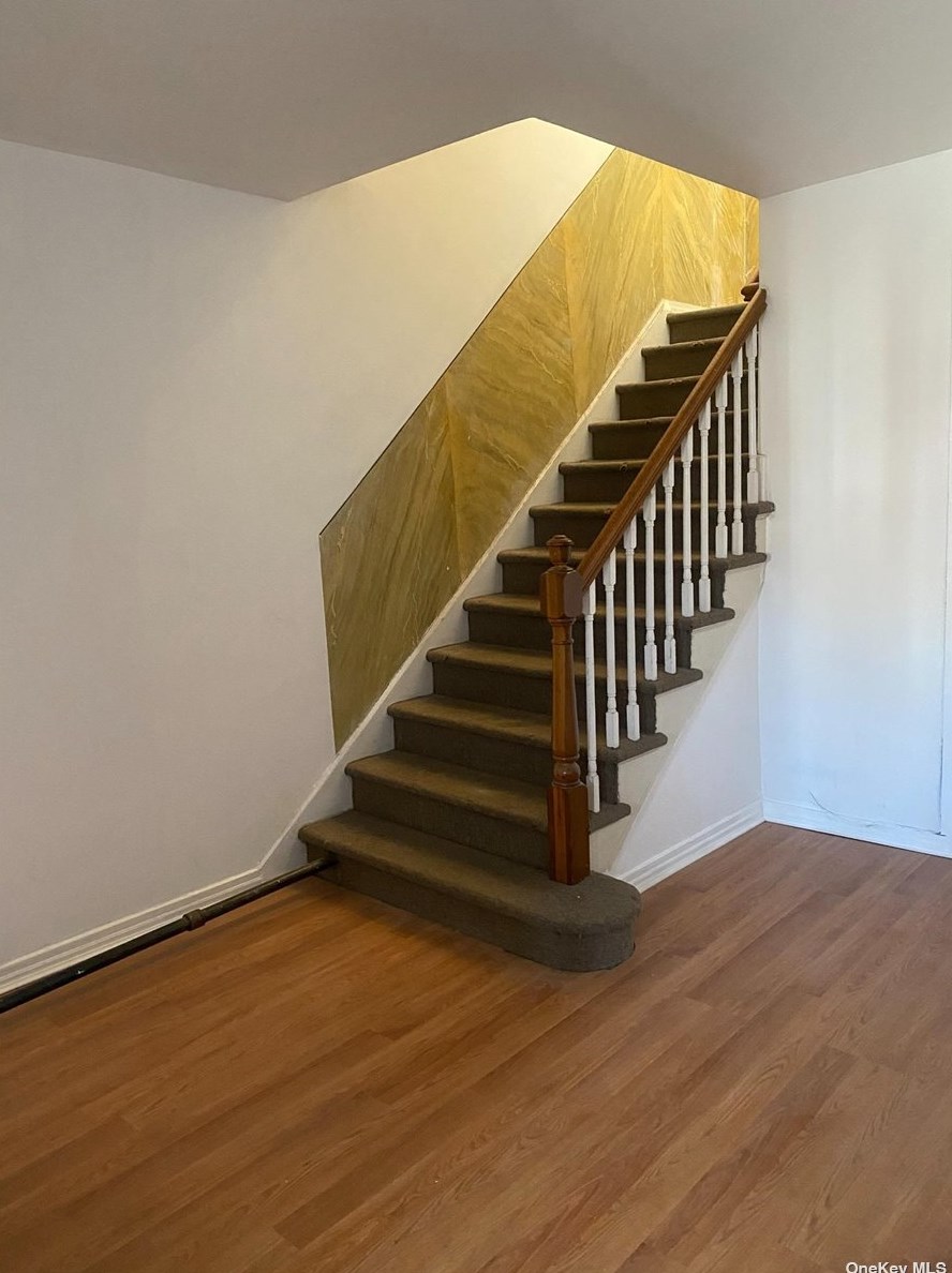 137-14 Booth Memorial Ave, Flushing NY exterior