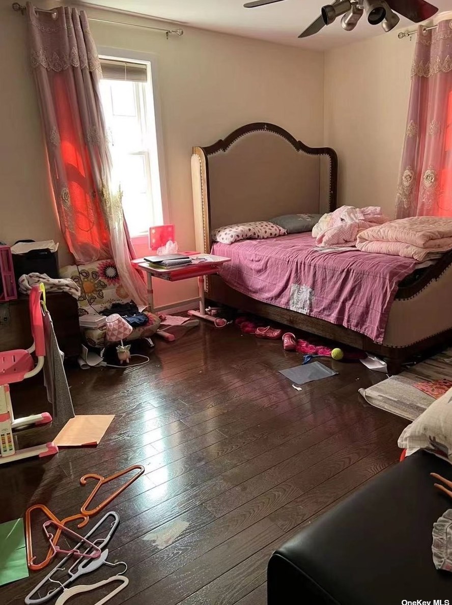 40-16 221st St, Flushing NY exterior