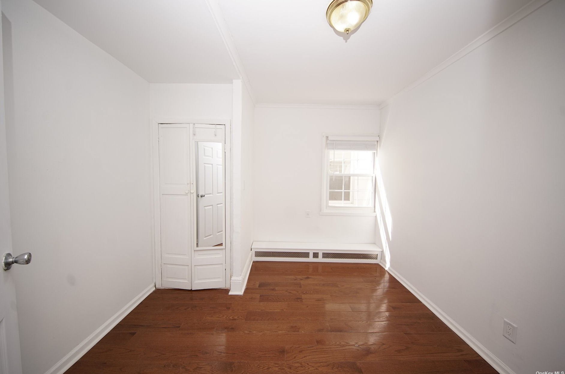 54-27 153rd St, Flushing NY 11354-2429 exterior