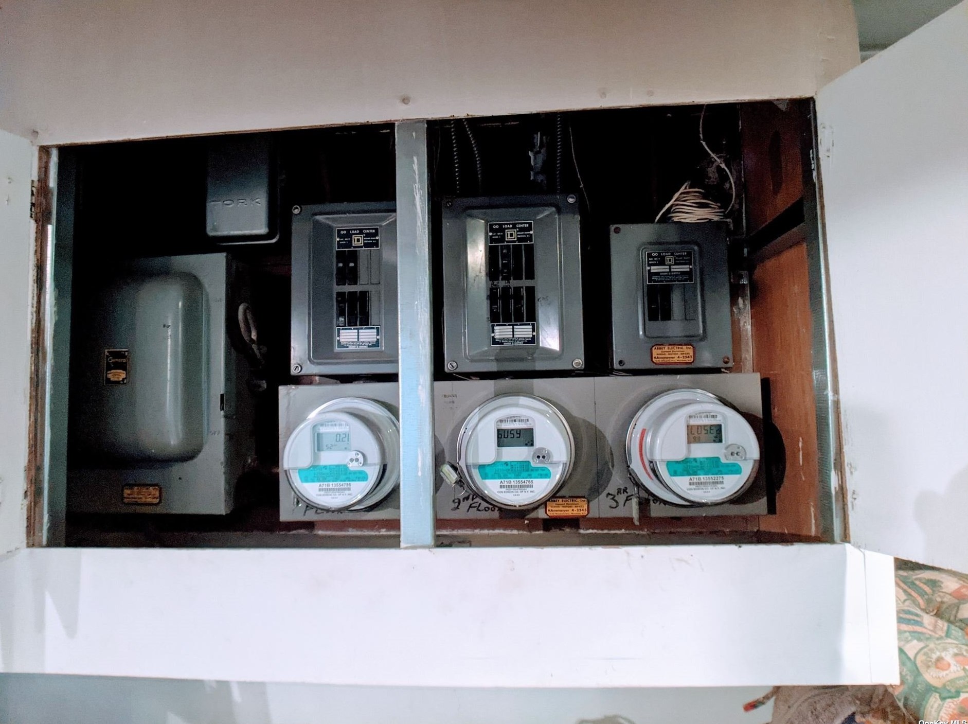 69-20 Frst Ave, Flushing NY exterior