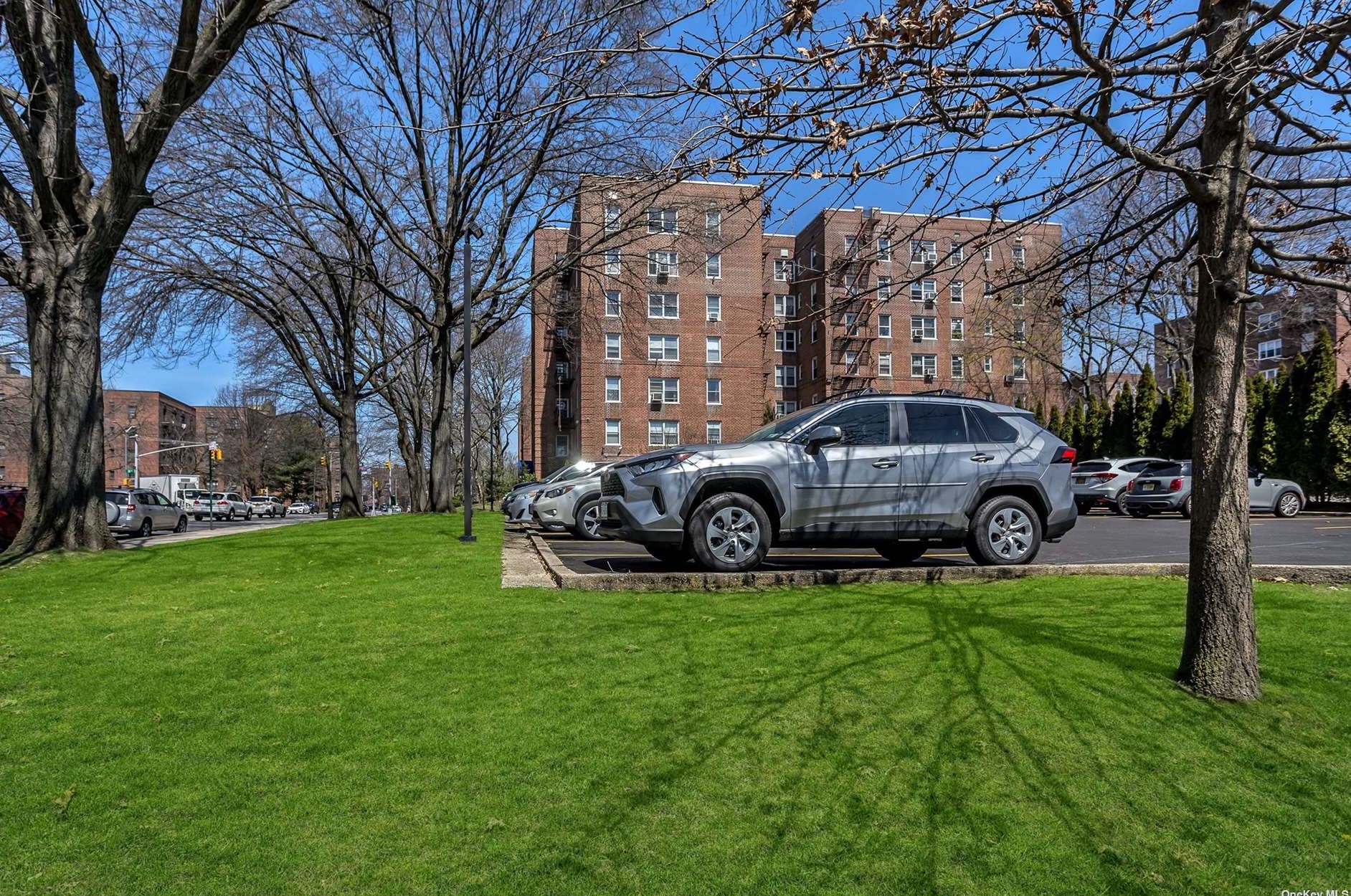 2801 Union St, Flushing NY 11354-1700 exterior