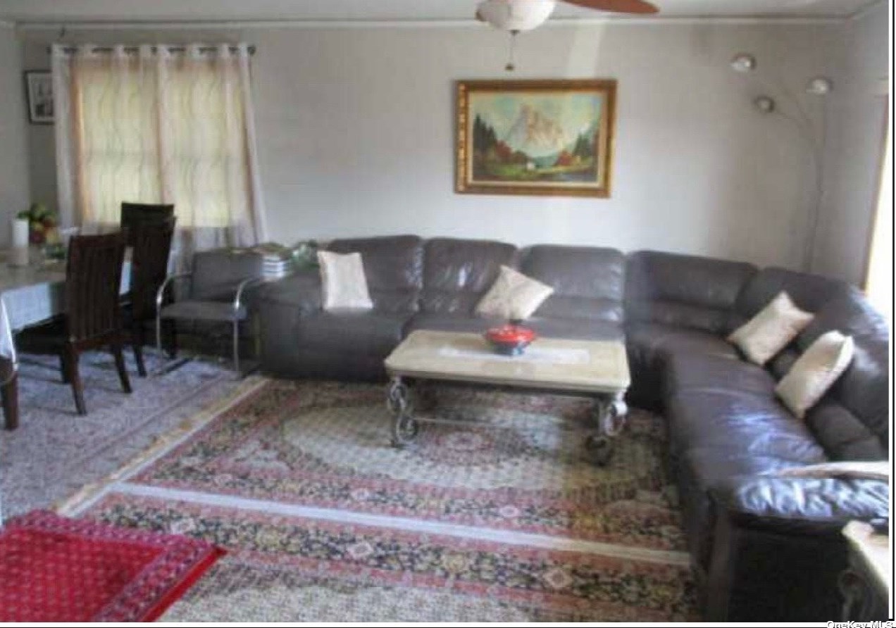 15-70 Murray St, Flushing NY exterior