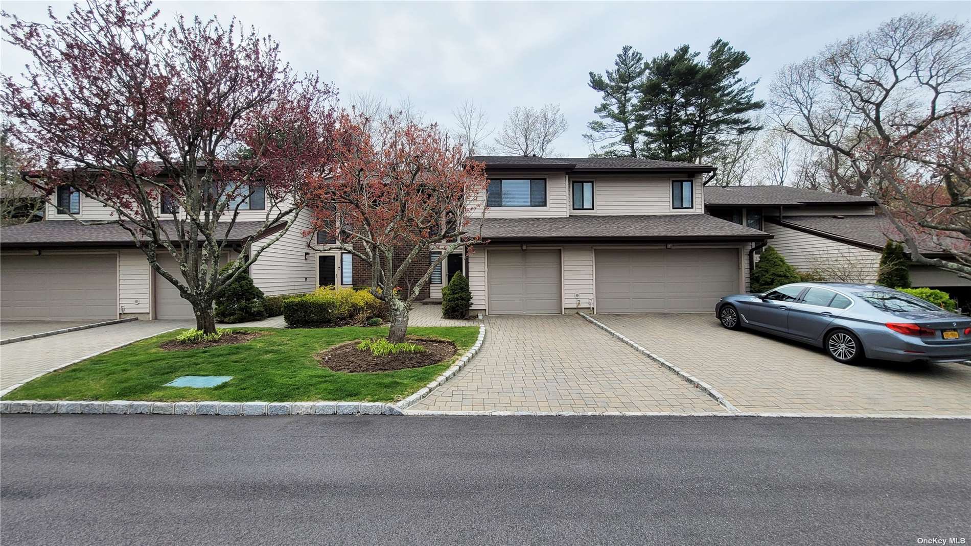 41 Maple Run 41, Jericho, NY 11753 MLS 3394797 Coldwell Banker