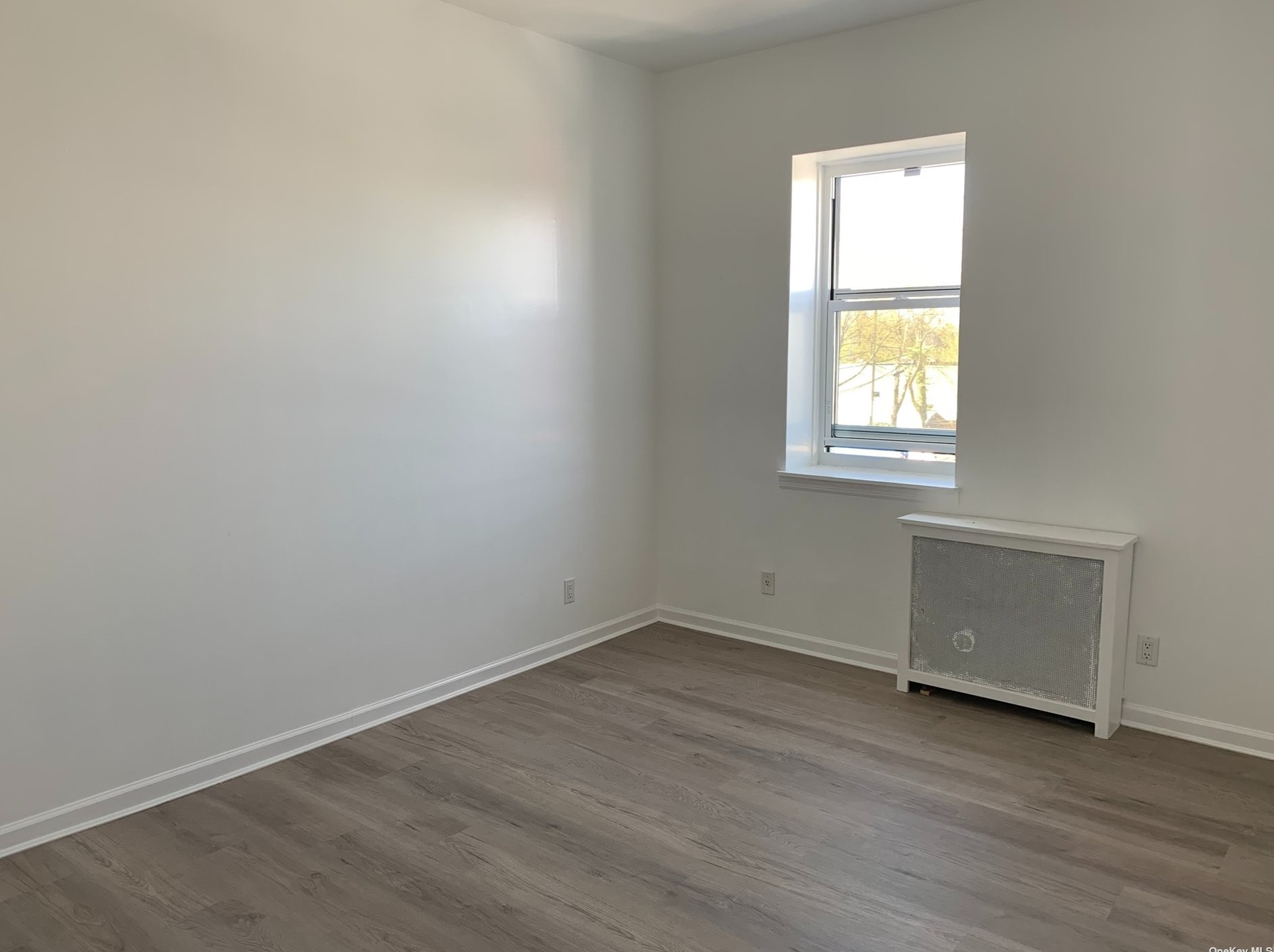 149-56 14th Ave, Flushing NY  11357-1403 exterior