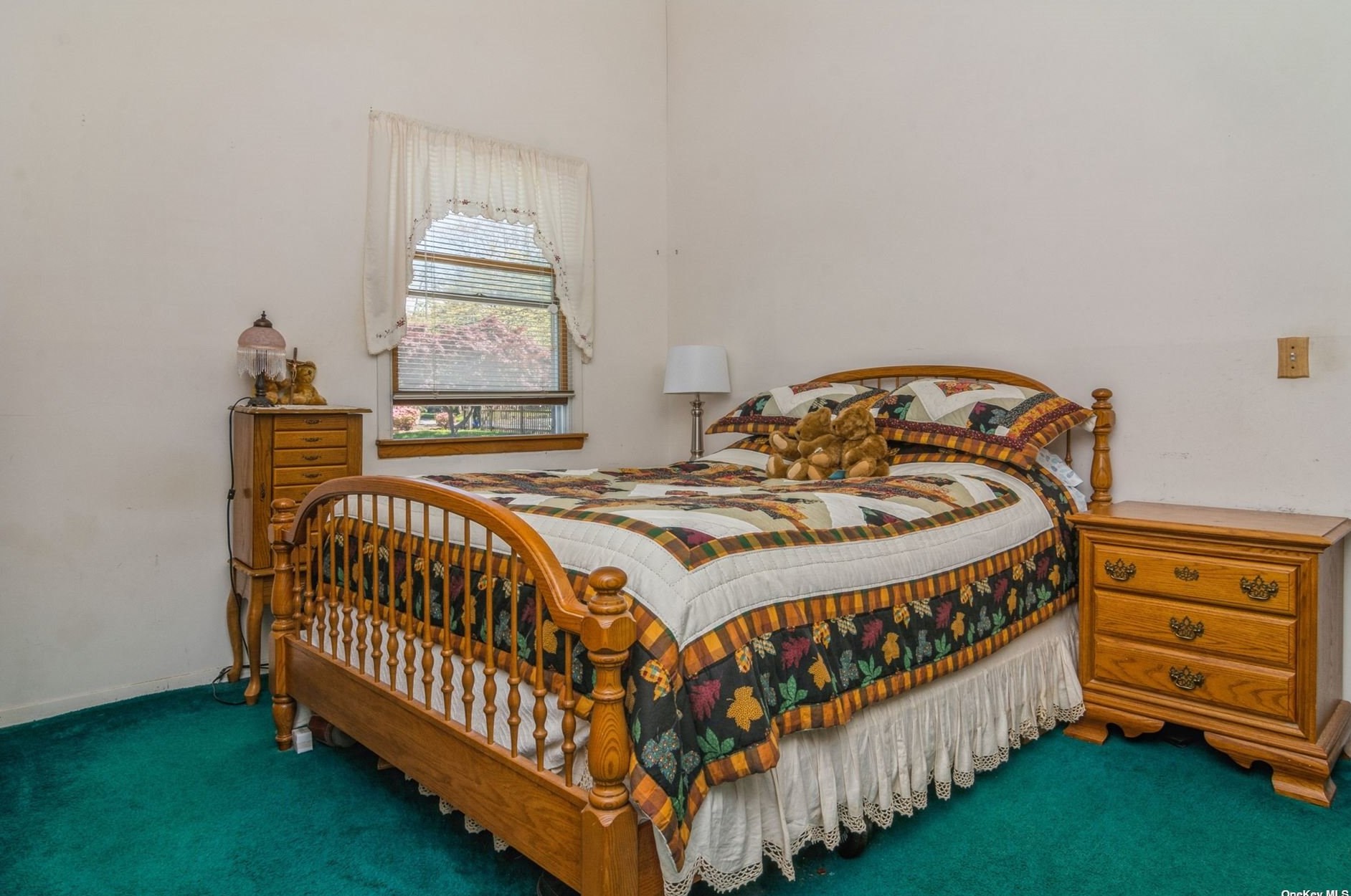 31 Naiad Rd, Rocky Point NY  11778-9678 exterior