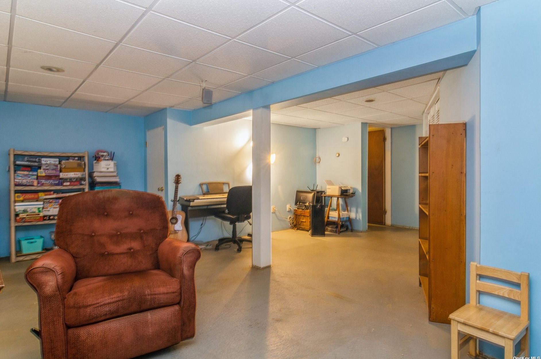 31 Naiad Rd, Rocky Point NY  11778-9678 exterior