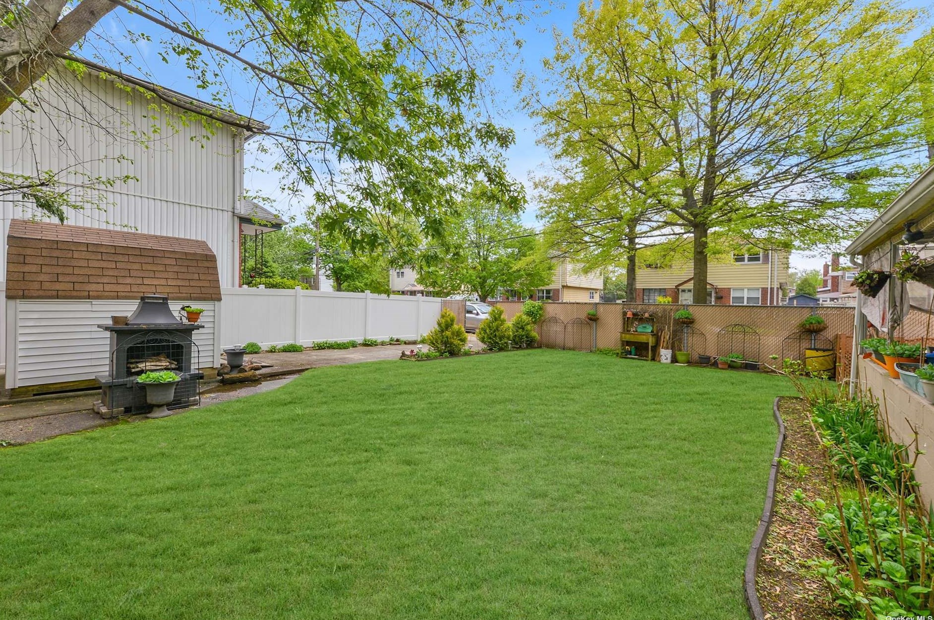 46-43 206th St, Flushing NY exterior