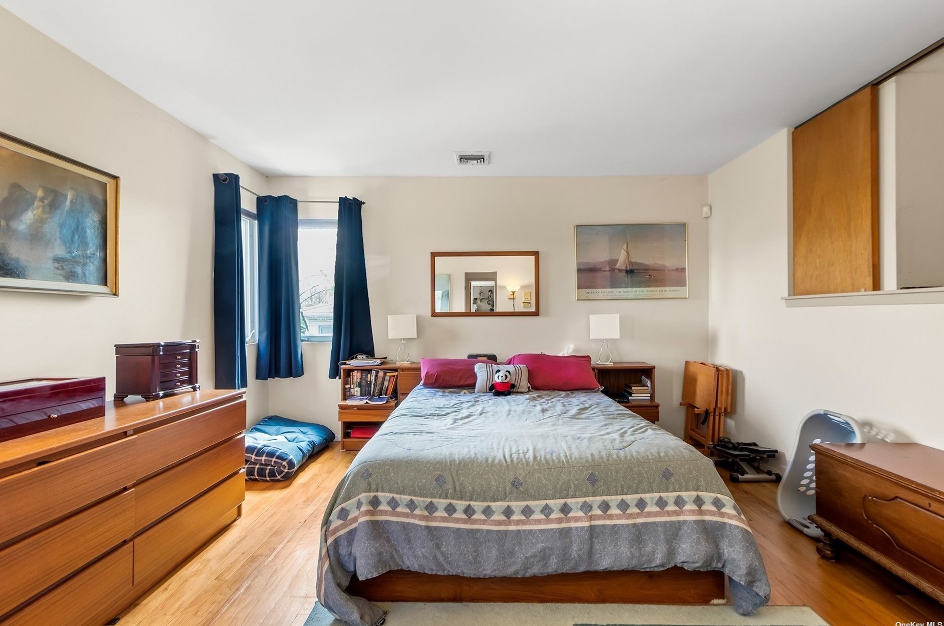 15 Bayview St, East Massapequa NY  11758-7602 exterior