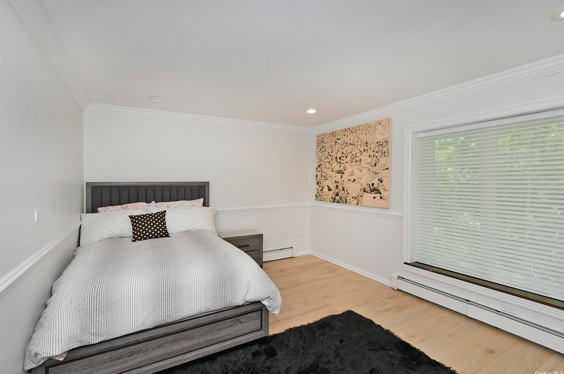 310 Annandale Dr, Syosset NY  11791-1001 exterior