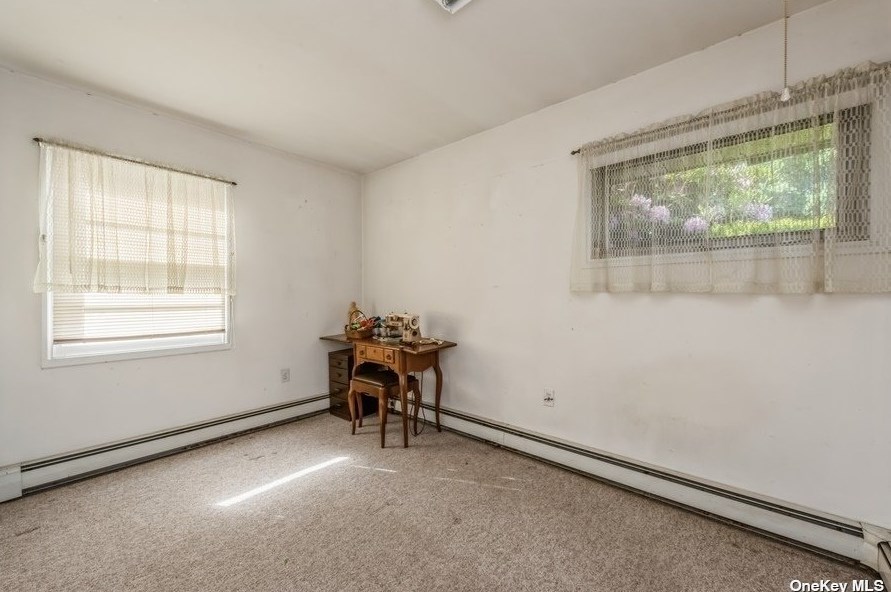 6 Thrush Ln, Plainedge NY  11756-3211 exterior