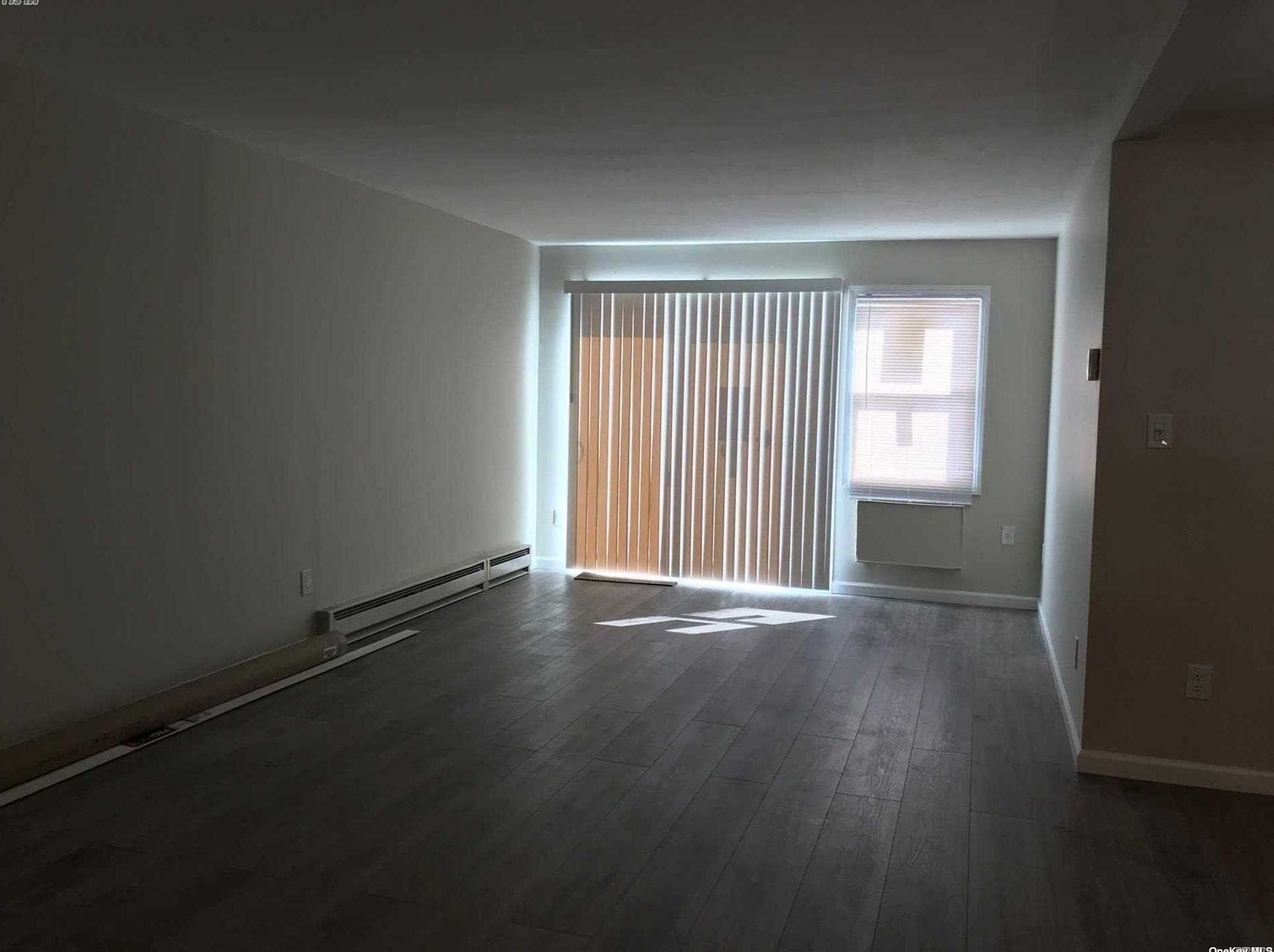 214-08 23rd Ave, Flushing NY  11370-1659 exterior