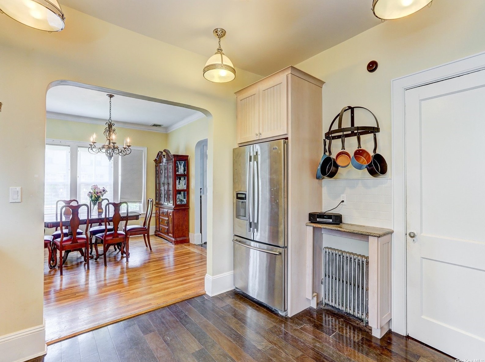 264 National Blvd, East Atlantic Beach NY  11561-3323 exterior