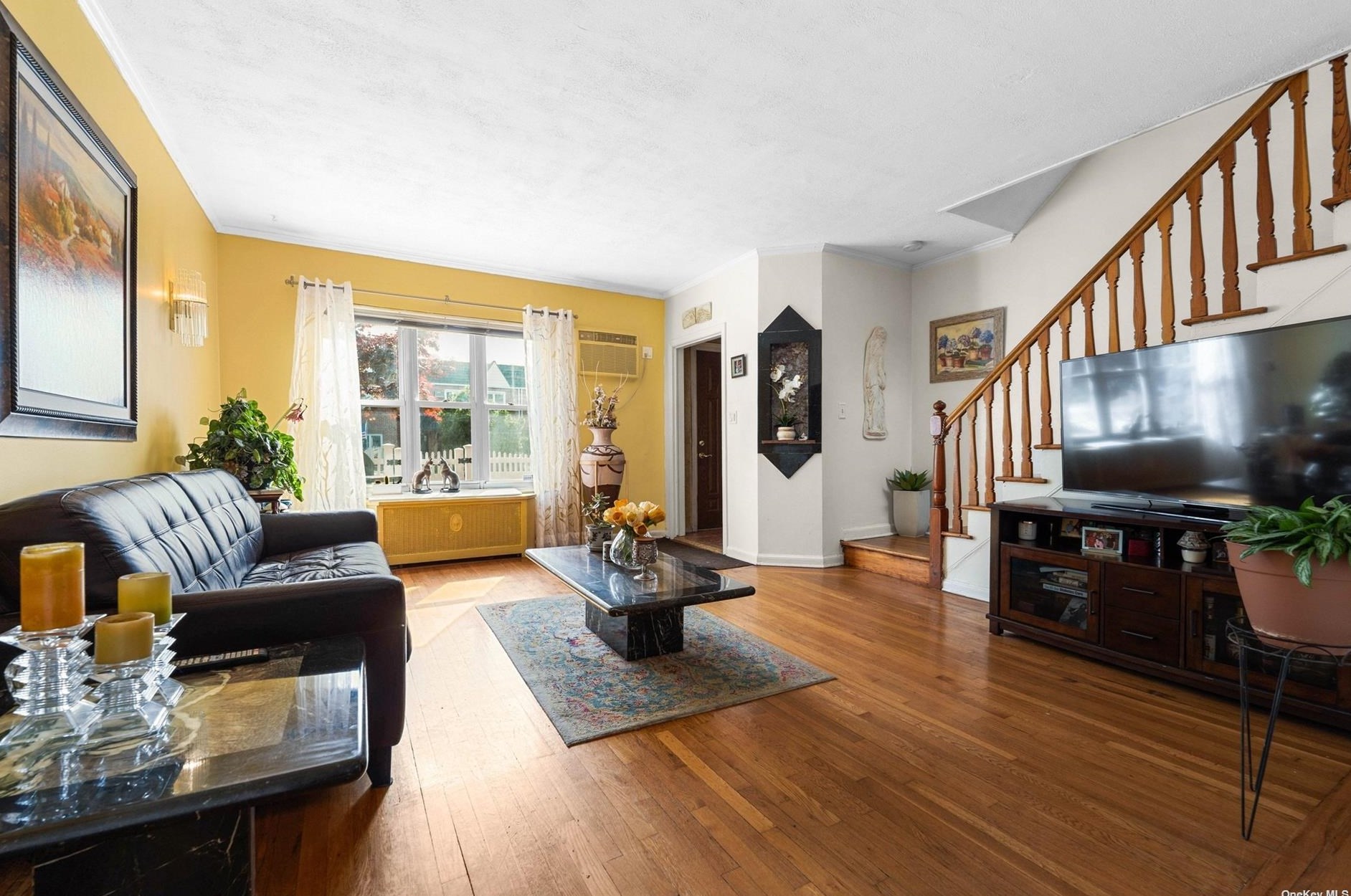 61-59 77 Pl, Flushing NY exterior