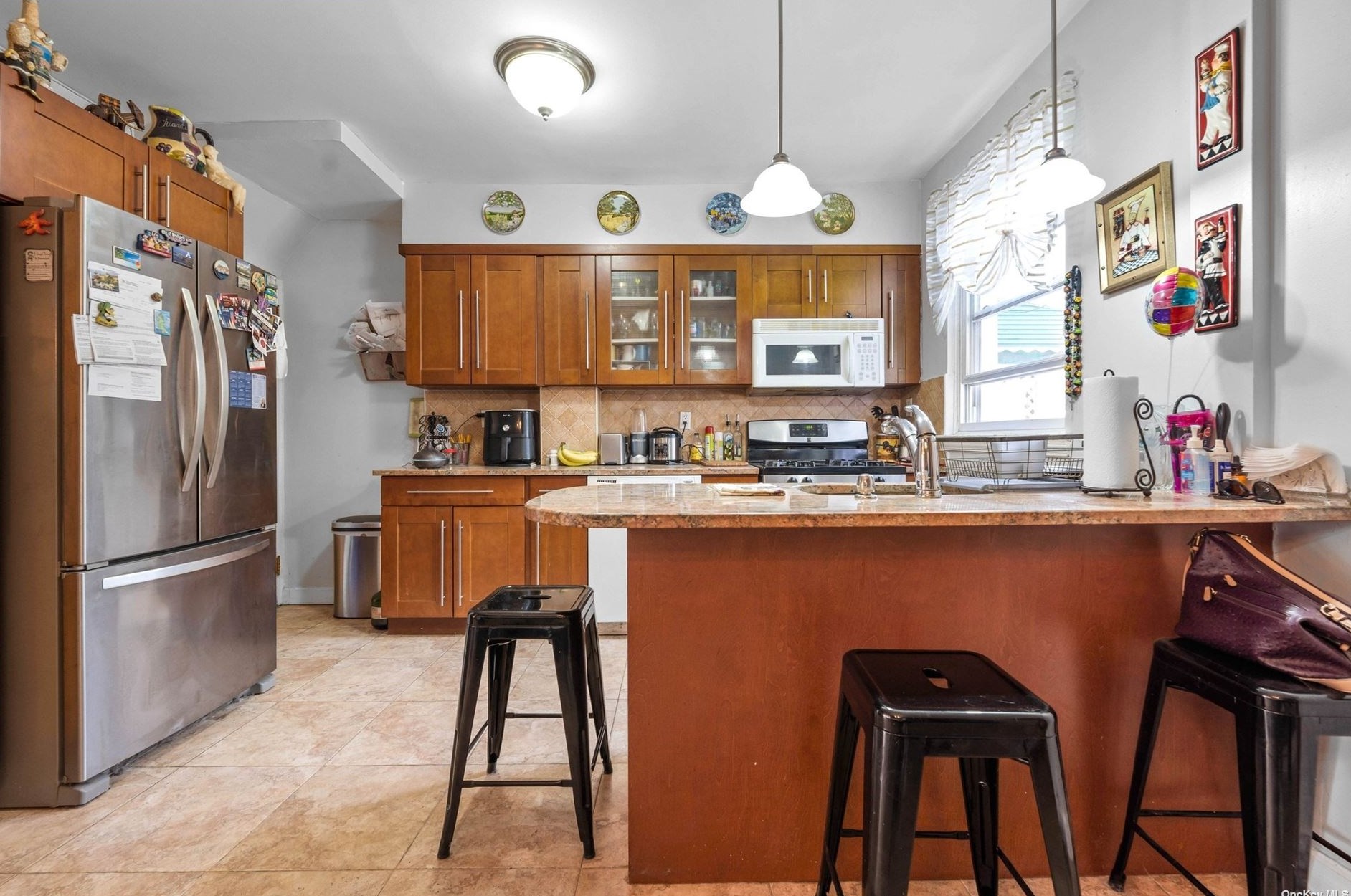 61-59 77 Pl, Flushing NY exterior