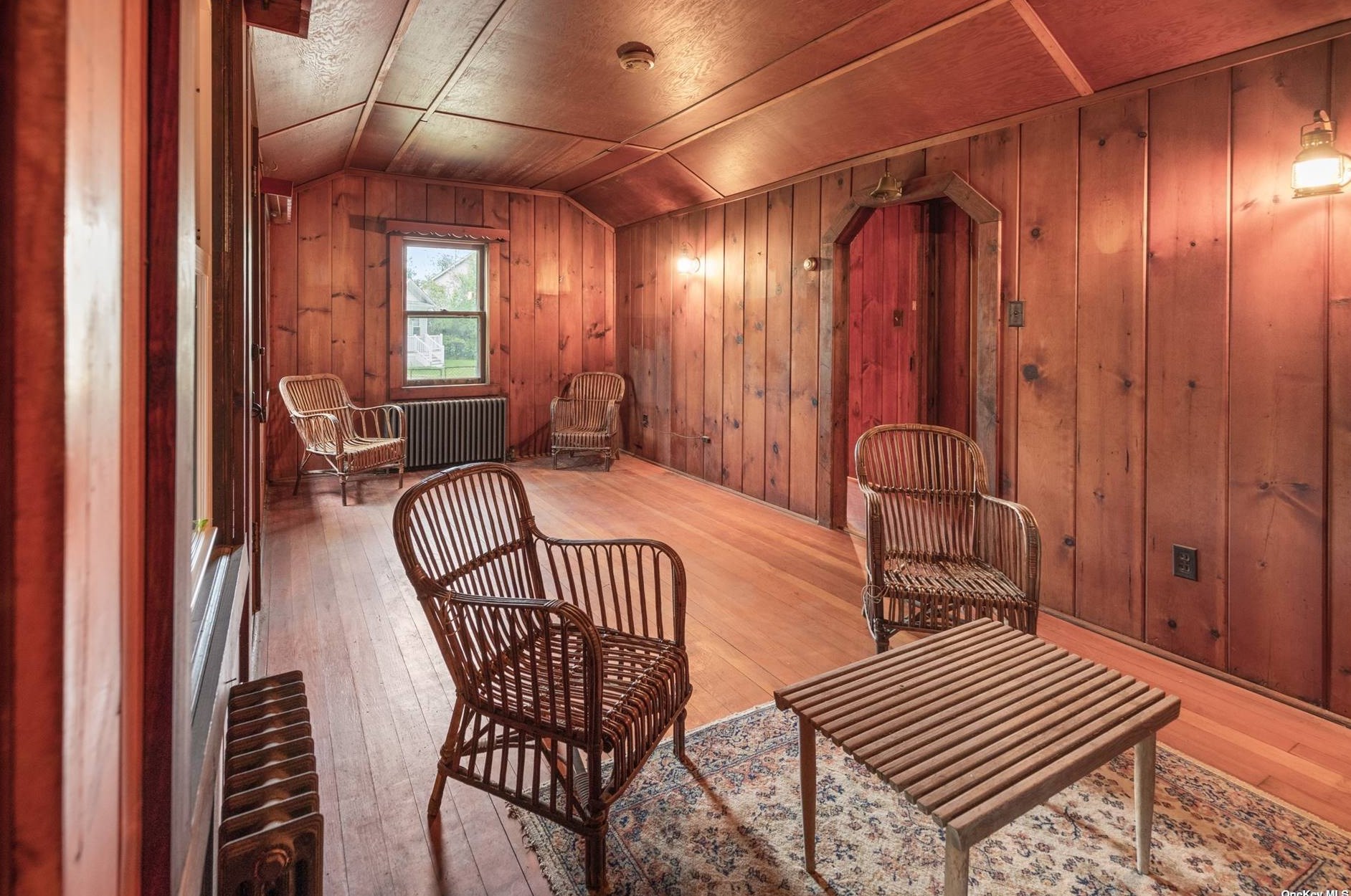 10 Riley Ave, Mattituck NY  11952-1859 exterior