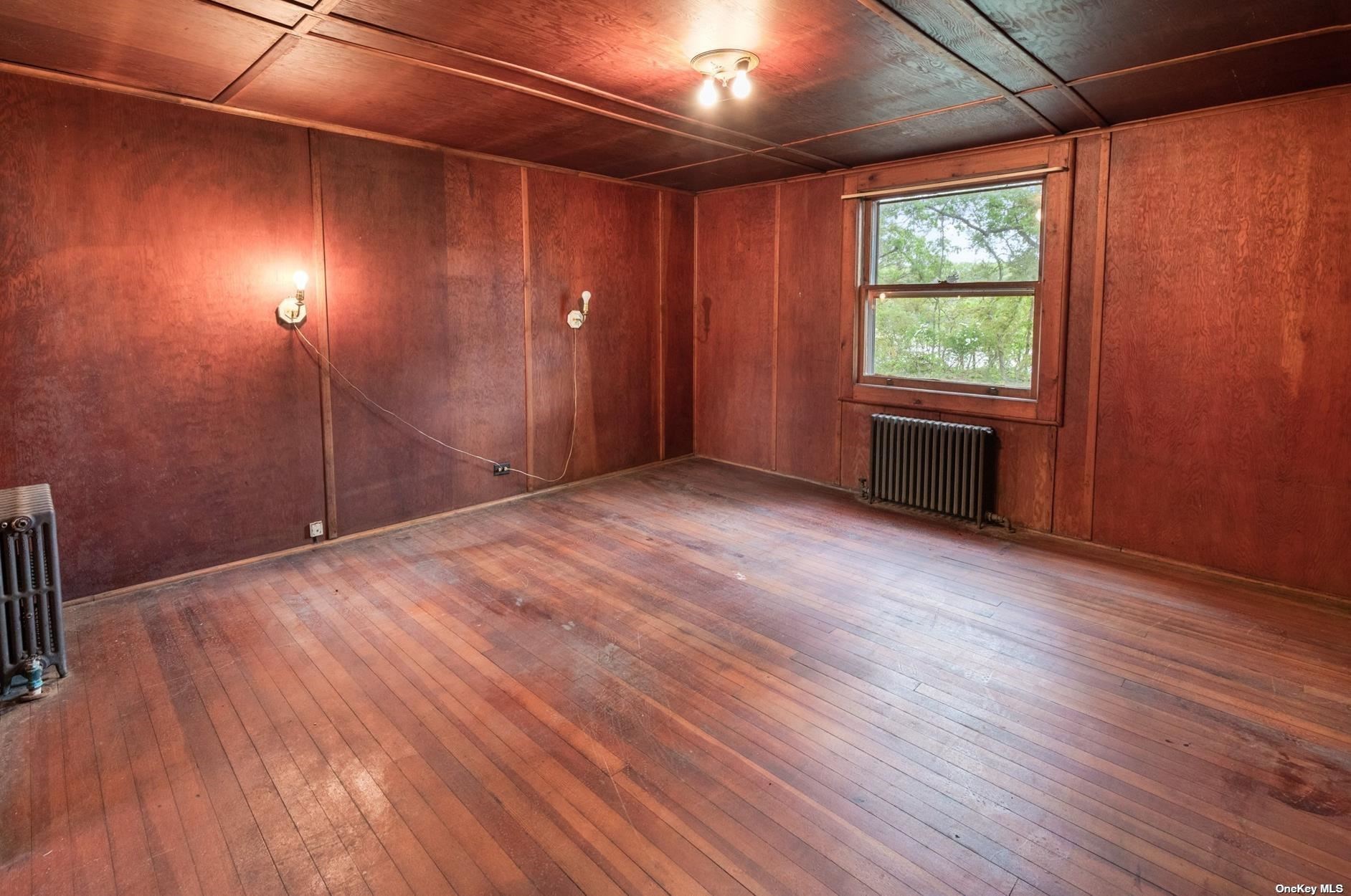 10 Riley Ave, Mattituck NY  11952-1859 exterior