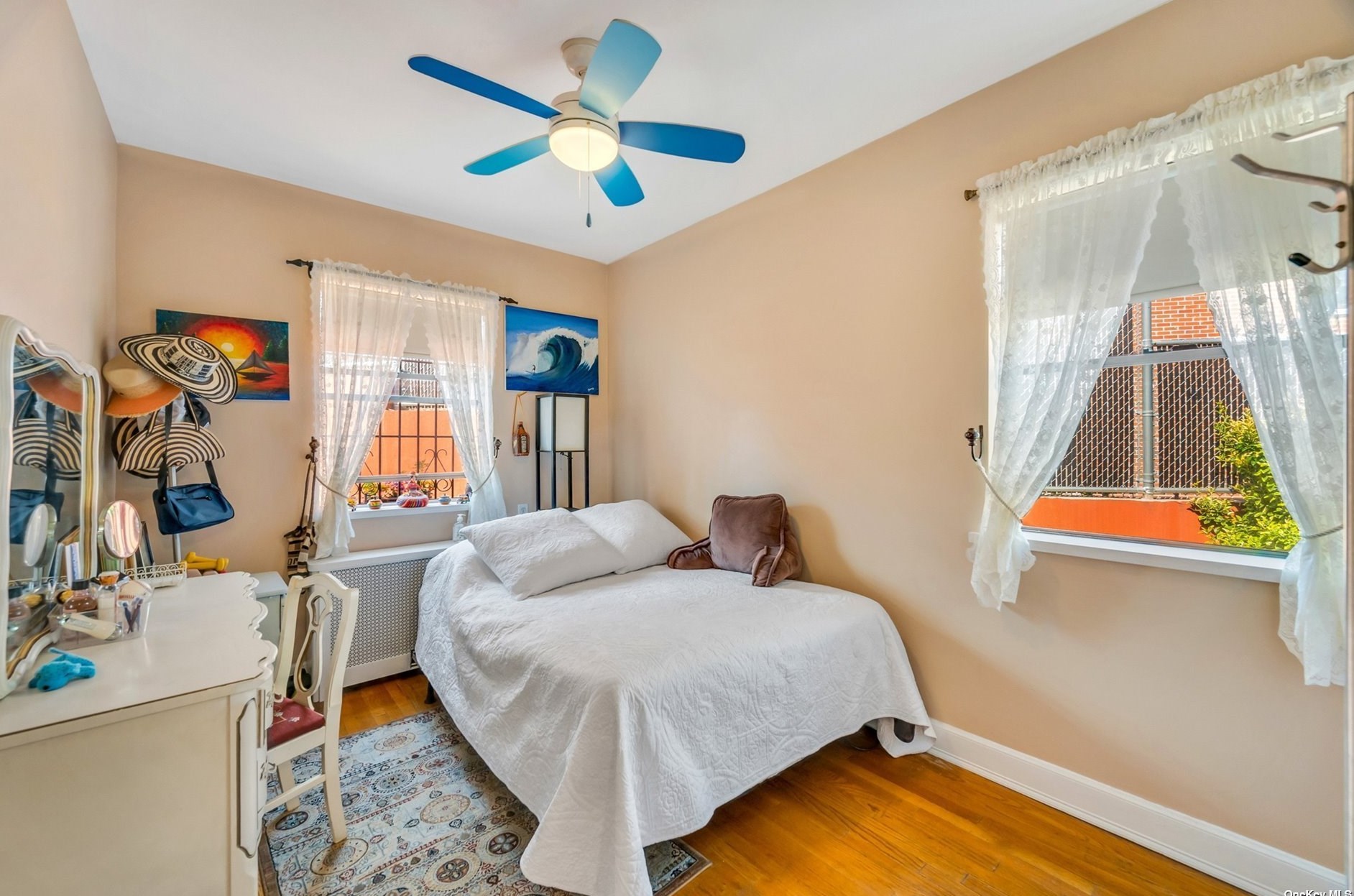 8021 57th Ave, Flushing NY  11373-4705 exterior