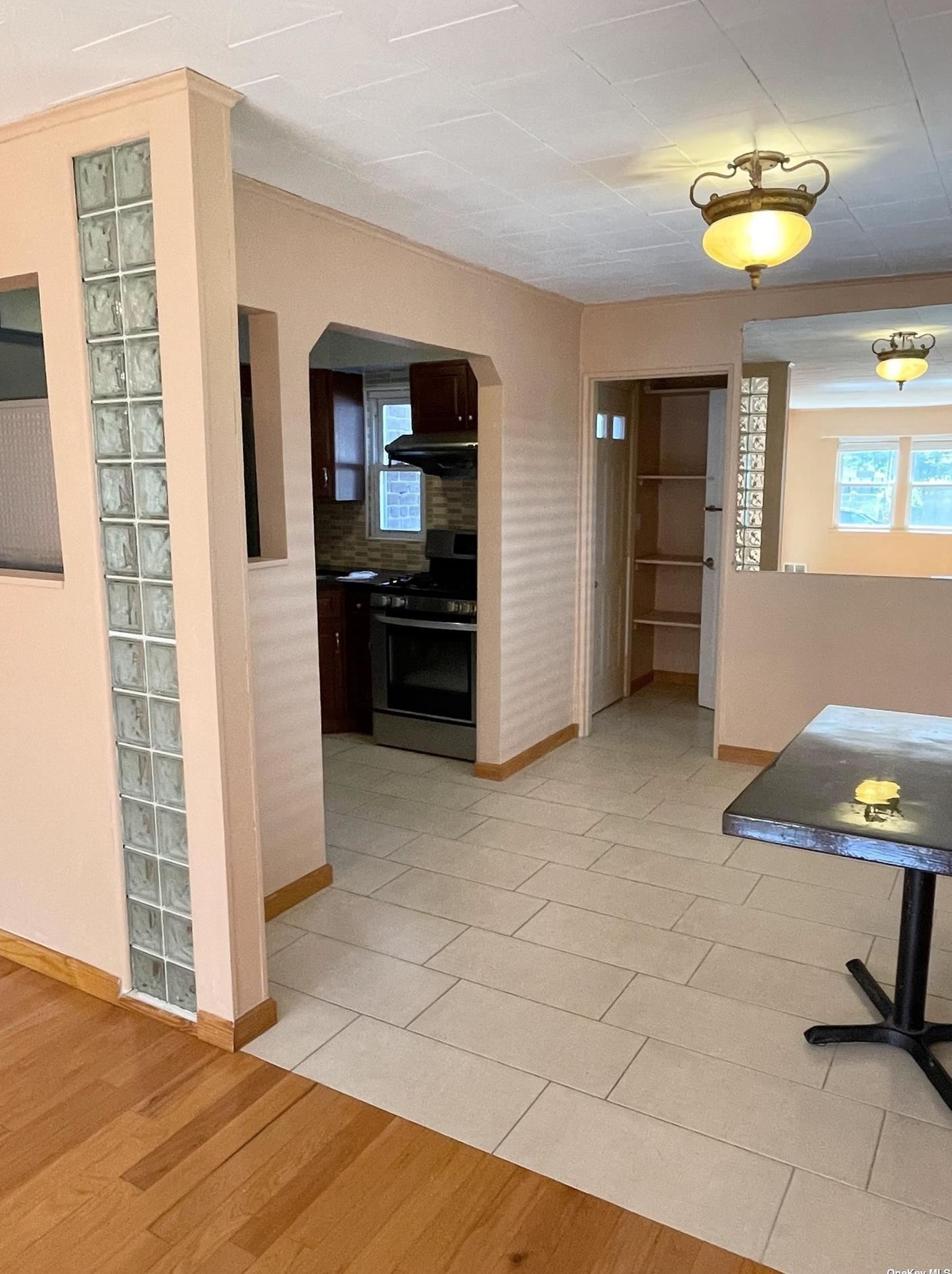 56-47 207th St, Flushing NY  11360-1350 exterior