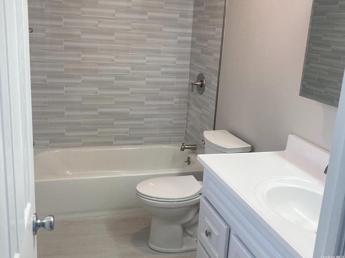 382 Mooney Pond Rd, Farmingville NY  11738-1436 exterior