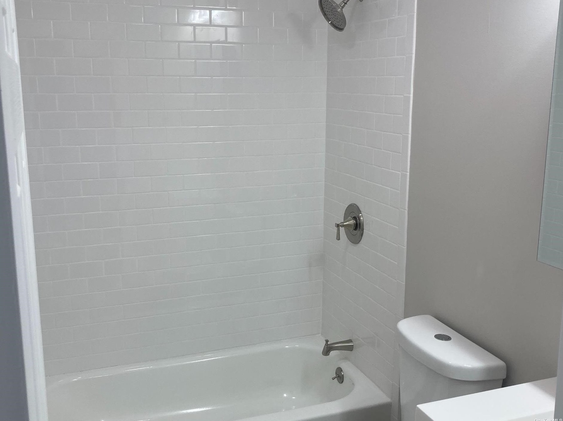 382 Mooney Pond Rd, Farmingville NY  11738-1436 exterior