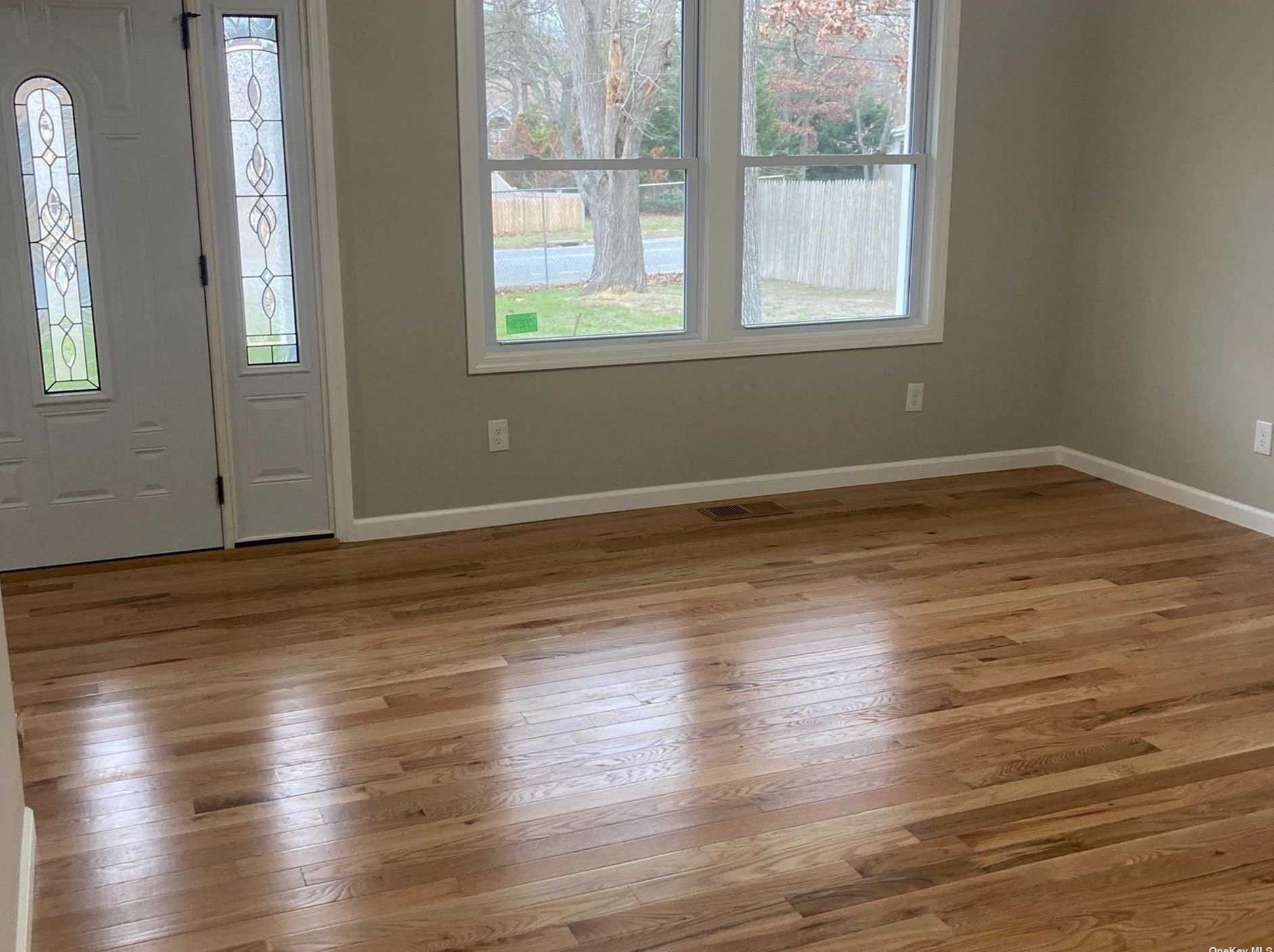 382 Mooney Pond Rd, Farmingville NY  11738-1436 exterior