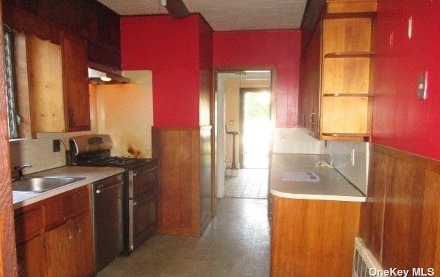 741 Stanton Ave, North Baldwin NY  11510-1826 exterior