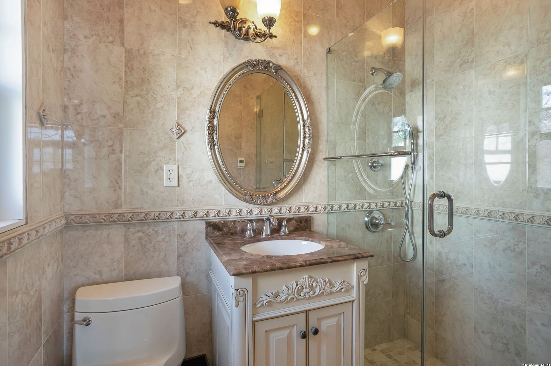 32 Boulevard, Flushing NY 11357-1003 exterior