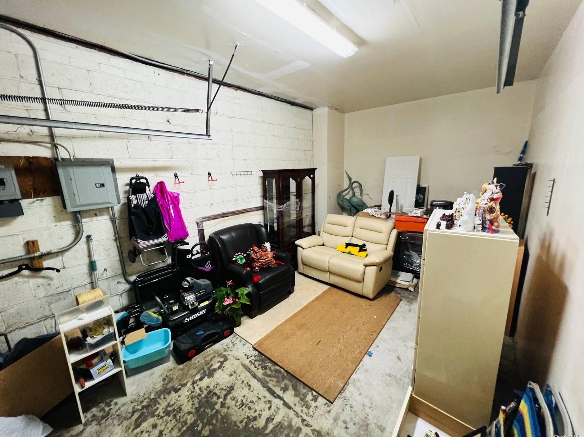 82-44 Pettit Ave, Flushing NY exterior