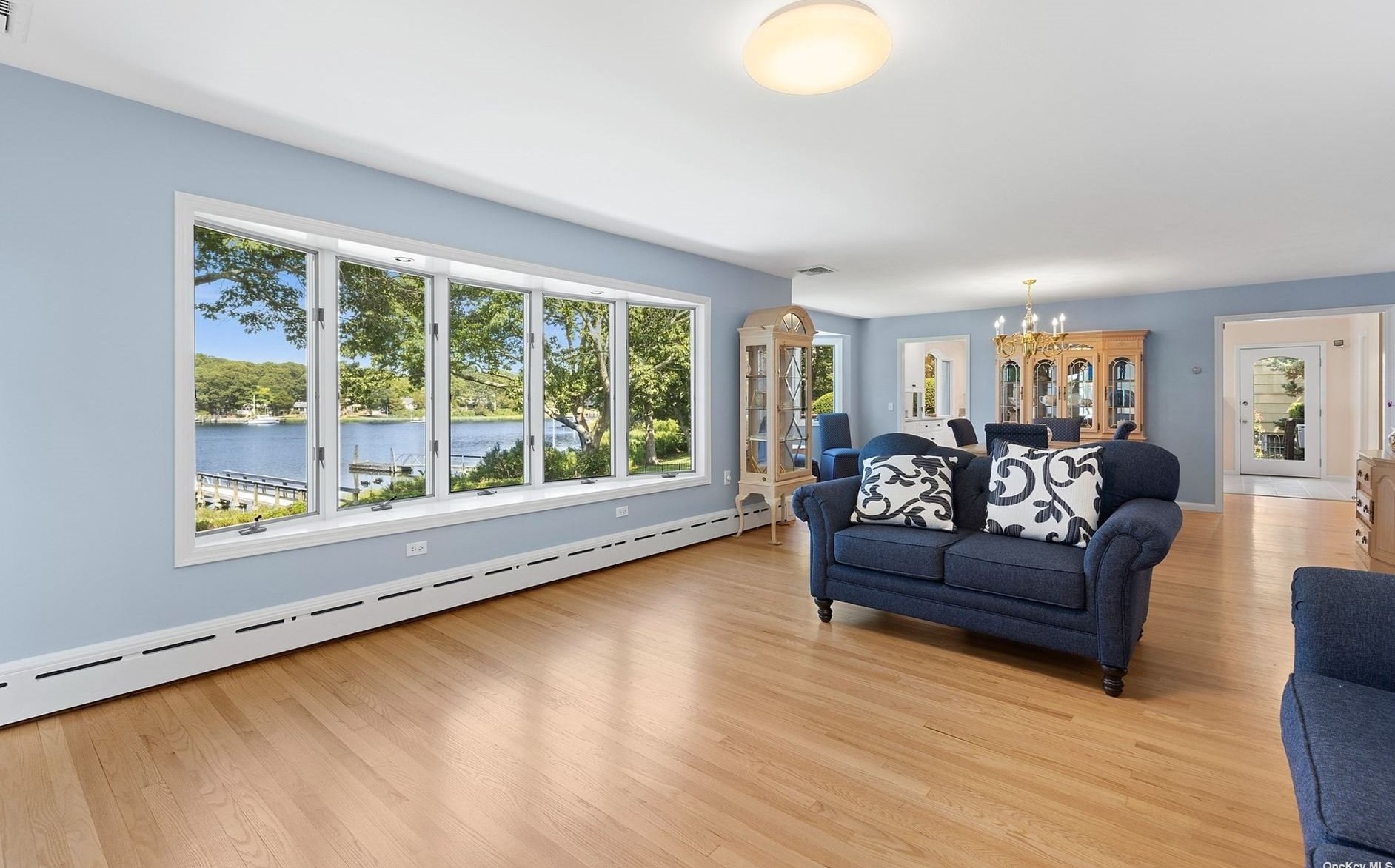505 Bungalow Ln, Mattituck NY  11952-2209 exterior