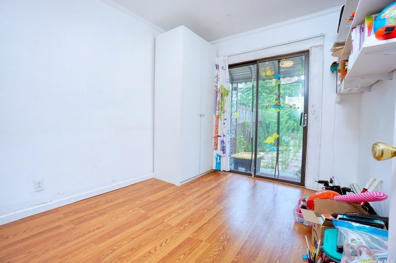 69-37 Springfield Blvd, Flushing NY exterior