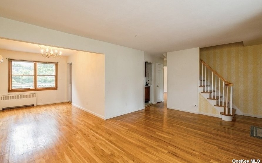 41 Lndg Rd, Hunt NY 11743-1817 exterior