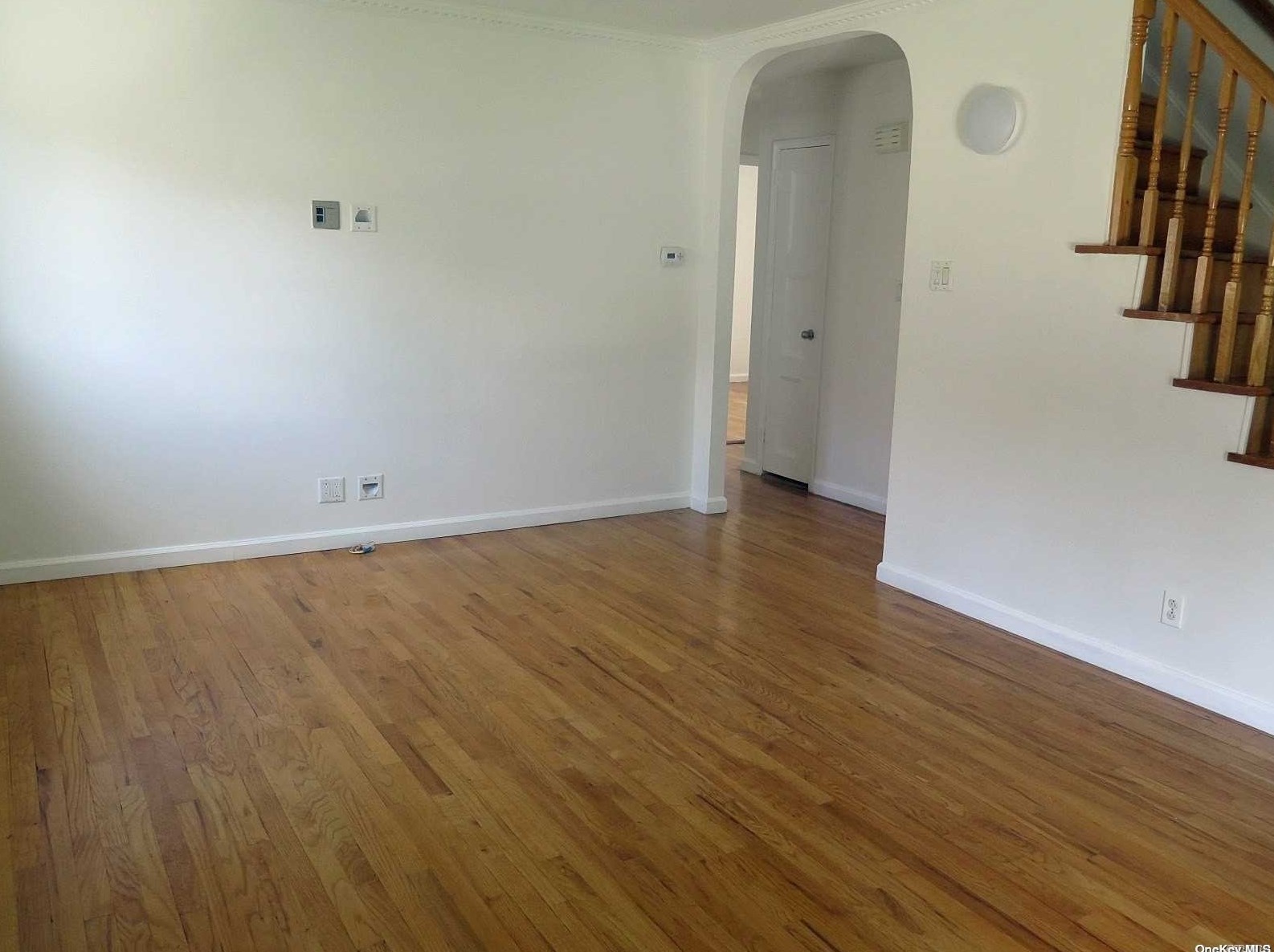 254-19 37th Ave, Flushing NY  11377-2446 exterior