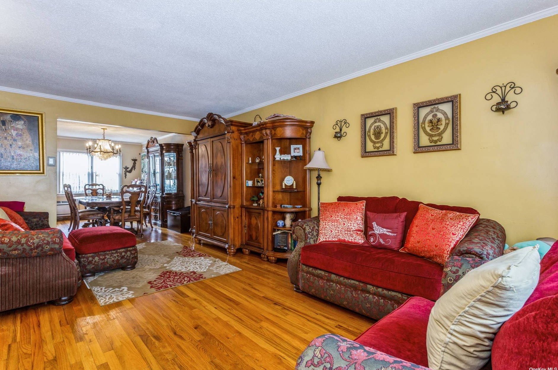 30 80th St, Flushing NY  11370-1319 exterior
