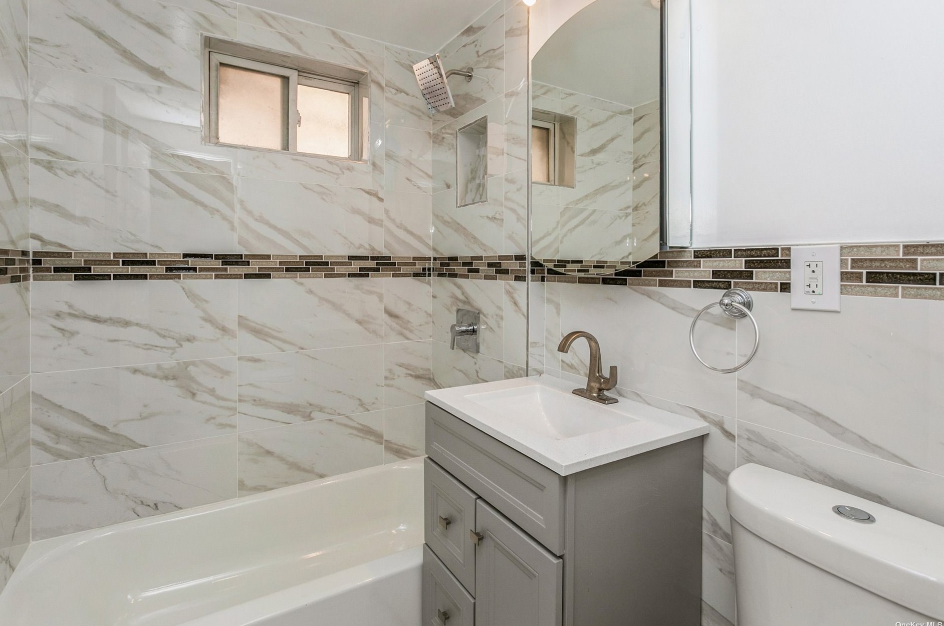 31-21 101st St, Flushing NY  11369-1321 exterior