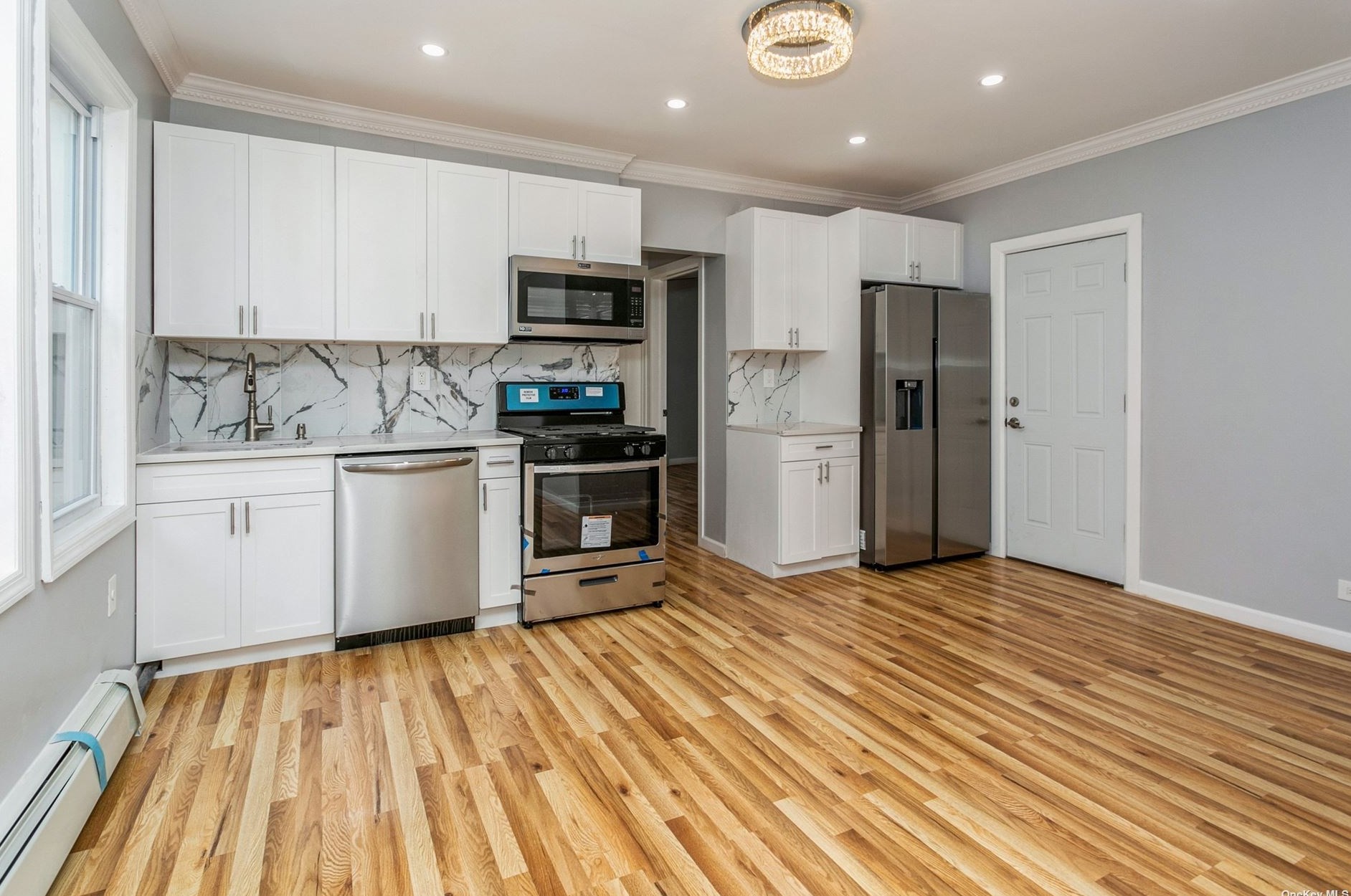 31-21 101st St, Flushing NY  11369-1321 exterior