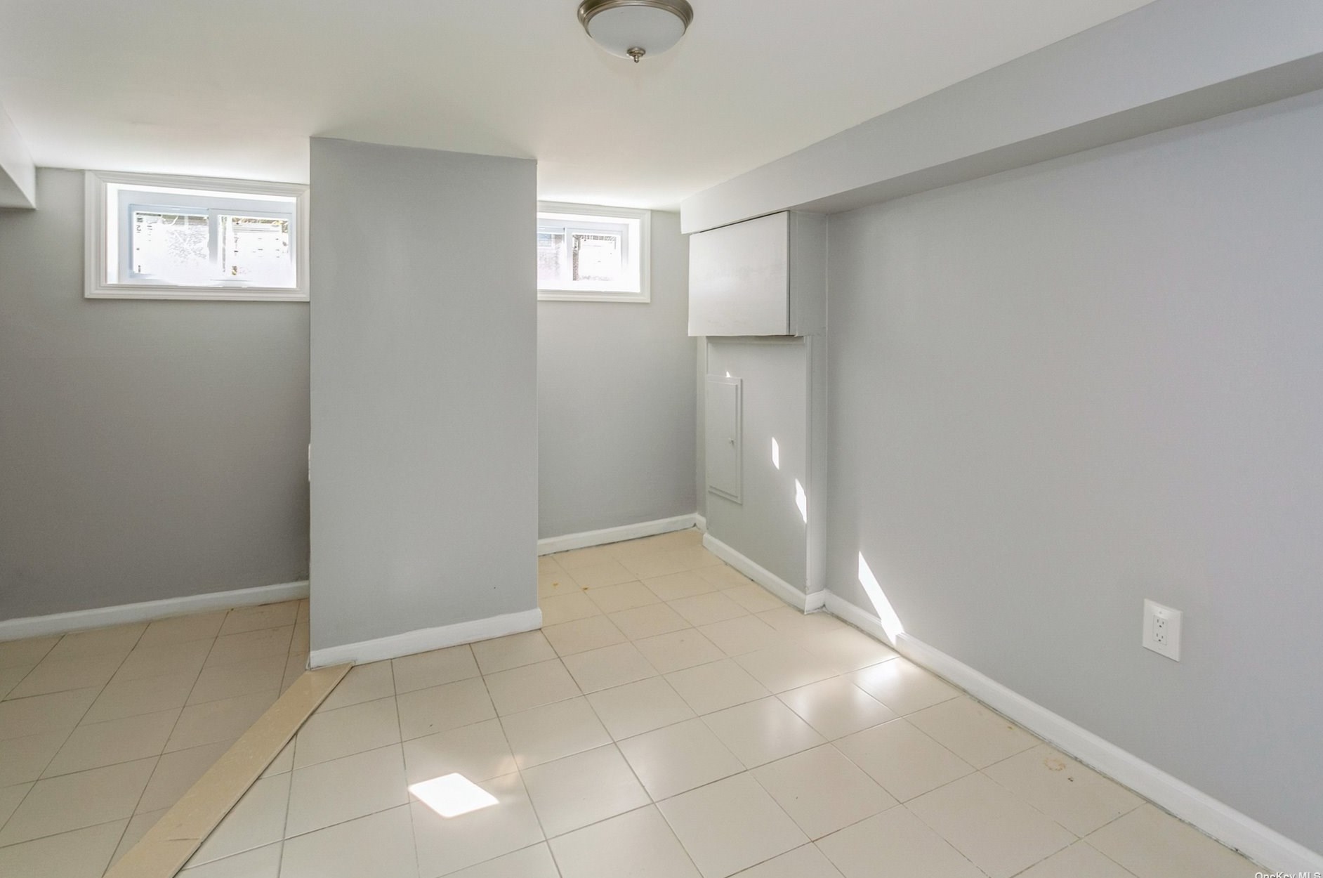 31-21 101st St, Flushing NY  11369-1321 exterior