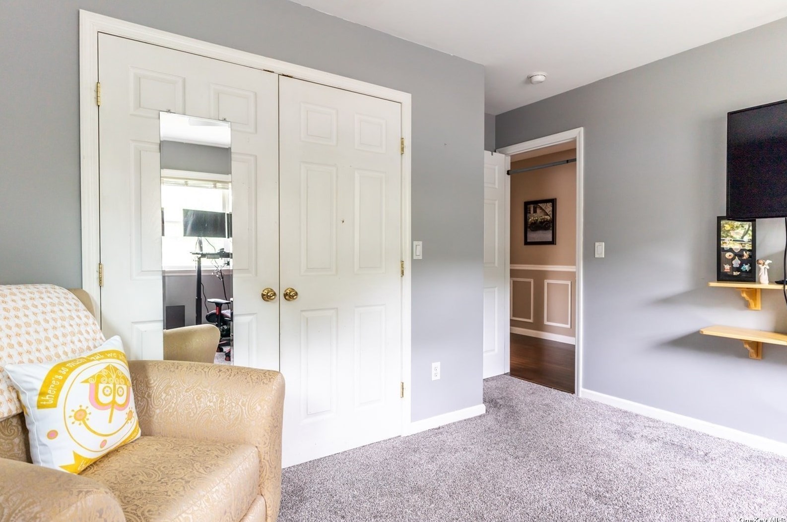 12 Oxbow Rd, Canaan Lake NY  11772-2230 exterior