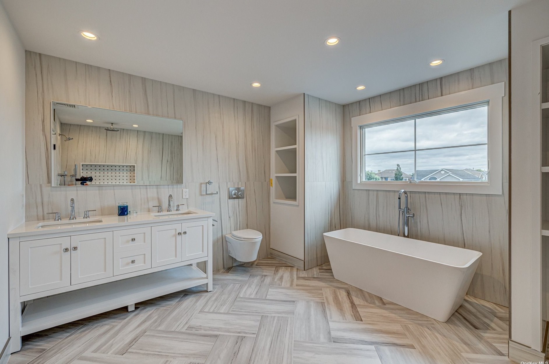 52 Beach Rd, East Massapequa NY  11758-6613 exterior