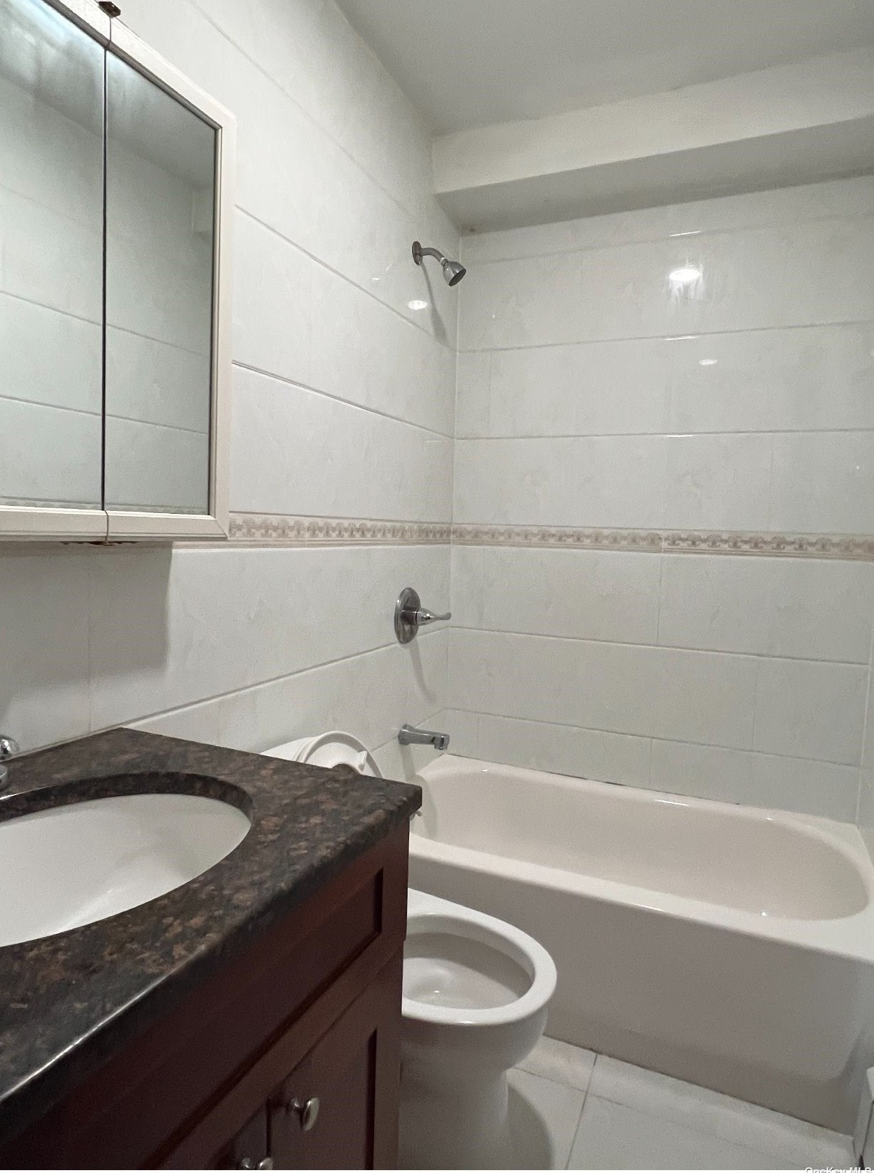 7548 Parsons Blvd, Flushing NY  11366-1038 exterior